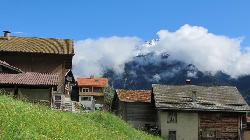 Ferienwohnung Graubuenden/ Castiel Luaran gambar